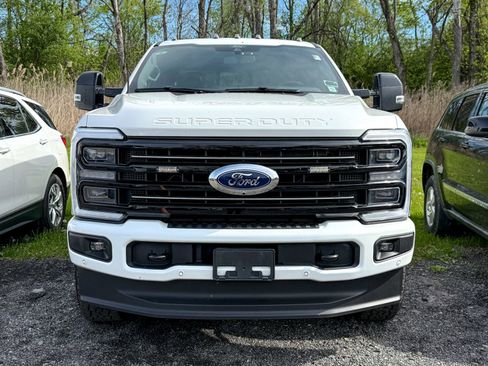 Certified 2025 Ford F350 4x4 Crew Cab Super Duty image 2