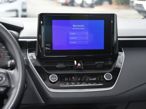 Certified 2025 Toyota Corolla LE image 15