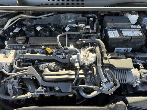 Used 2024 Toyota Corolla LE FWD image 17