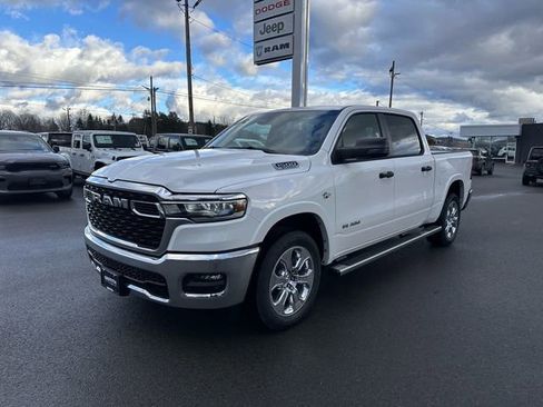 New 2026 RAM 1500 Big Horn AWD/4WD image 1
