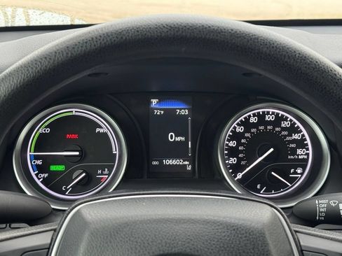 Used 2021 Toyota Camry LE FWD image 8