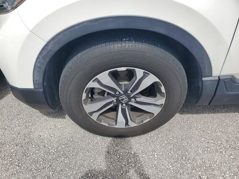 Used 2019 Honda CR-V LX image 3