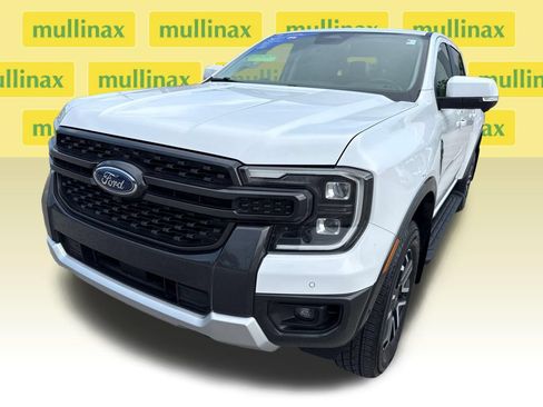 Used 2024 Ford Ranger Lariat w/ FX4 Off-Road Package AWD/4WD image 10