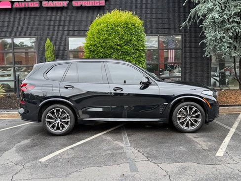Used 2024 BMW X5 xDrive40i w/ M Sport Package AWD/4WD image 21