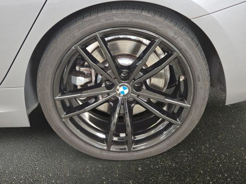 Used 2023 BMW 330i Sedan w/ M Sport Package image 28