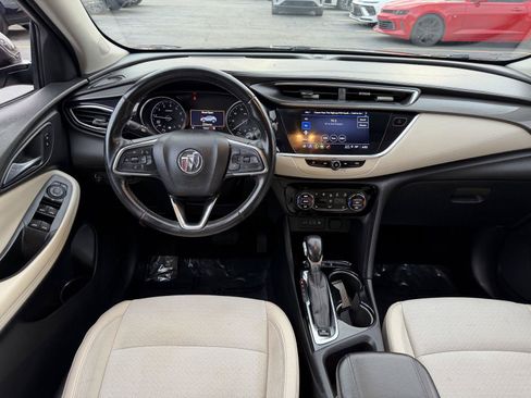 Used 2021 Buick Encore GX Select AWD/4WD image 31