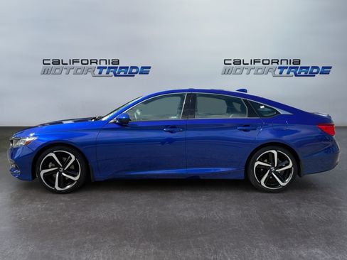 Used 2018 Honda Accord Sport image 8