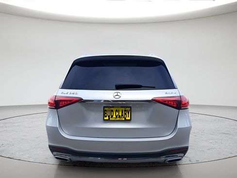 Used 2021 Mercedes-Benz GLE 350 4MATIC image 4