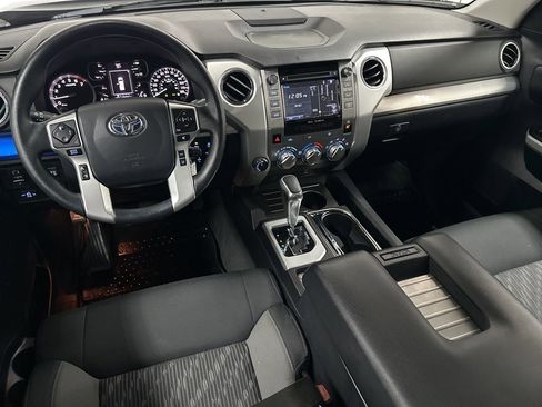 Used 2018 Toyota Tundra SR5 image 13
