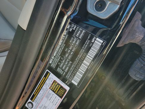 Certified 2022 Mercedes-Benz GLS 450 4MATIC image 38