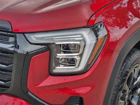 New 2026 GMC Terrain Elevation w/ Black Edition image 5