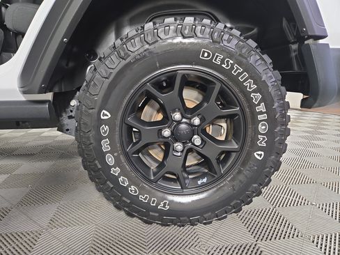 Used 2022 Jeep Wrangler Unlimited Sport AWD/4WD image 13