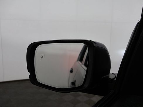 Used 2023 Honda Pilot Elite image 43