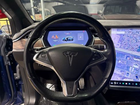 Used 2016 Tesla Model X Performance image 80