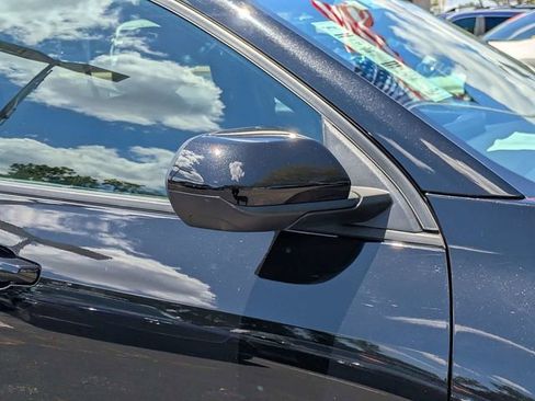 Used 2025 Chevrolet Equinox LT FWD image 11