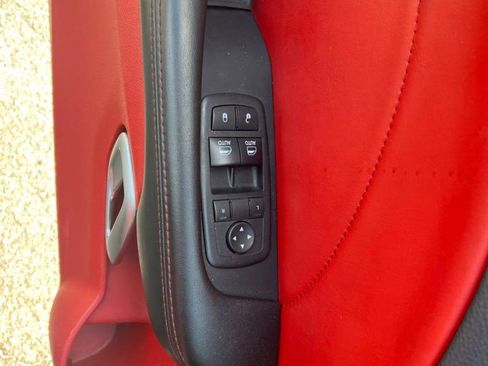 Used 2017 Dodge Challenger R/T Plus image 9