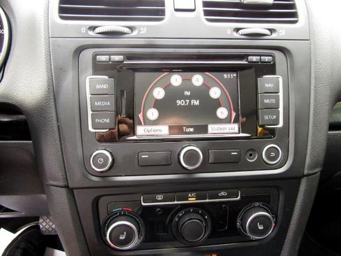 Used 2014 Volkswagen Jetta TDI image 21