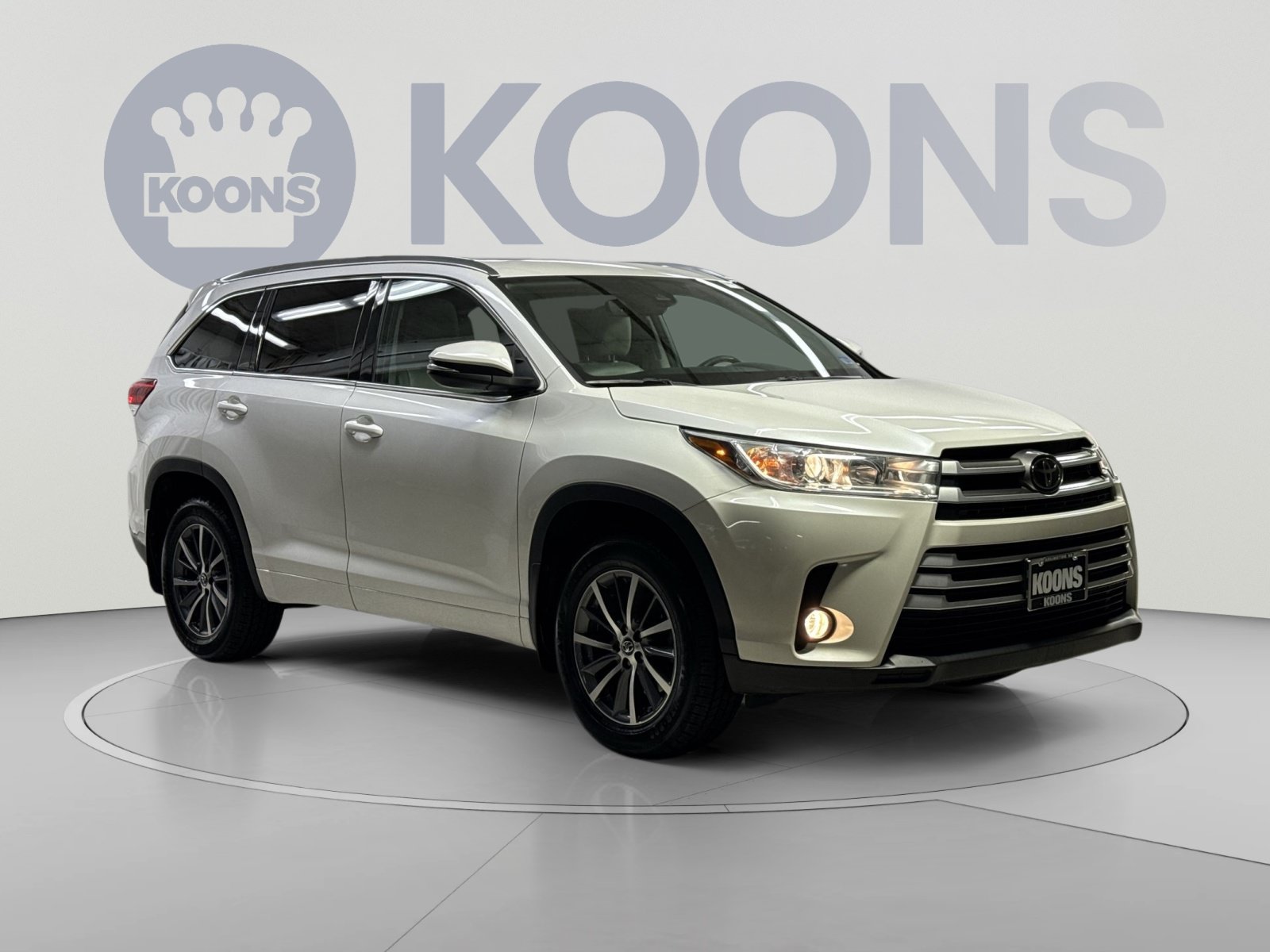 Used 2018 Toyota Highlander XLE AWD/4WD image 22