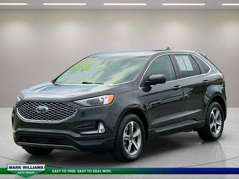 Used 2024 Ford Edge SEL w/ Convenience Package AWD/4WD image 4