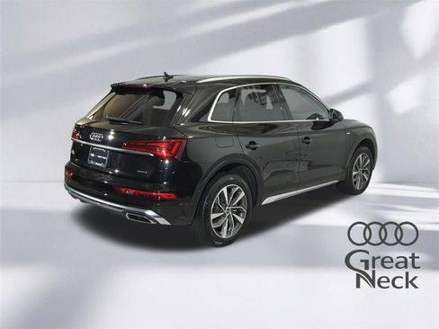Used 2023 Audi Q5 2.0T Premium Plus w/ Premium Plus Package AWD/4WD image 10