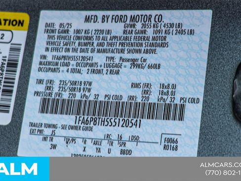 Used 2025 Ford Mustang Premium RWD image 38
