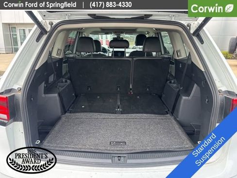 Used 2024 Volkswagen Atlas Peak Edition SE image 11