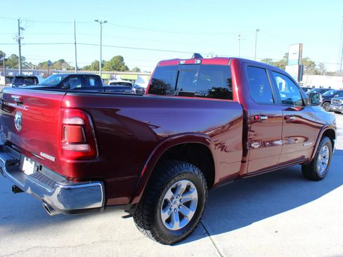 Used 2019 RAM 1500 Laramie AWD/4WD image 5
