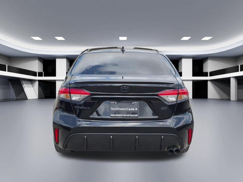 Used 2024 Toyota Corolla SE FWD image 5