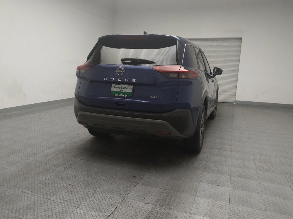 Used 2023 Nissan Rogue SV FWD image 7