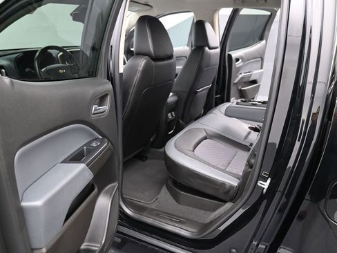 Used 2022 Chevrolet Colorado Z71 image 16