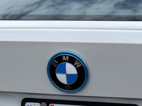 Used 2023 BMW i4 eDrive35 w/ Premium Package image 21