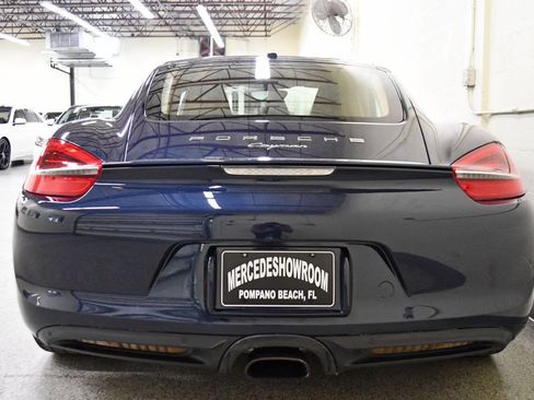Used 2015 Porsche Cayman image 6