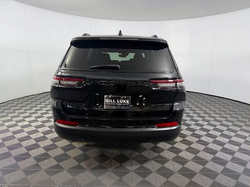 Certified 2023 Jeep Grand Cherokee L Laredo AWD/4WD image 7