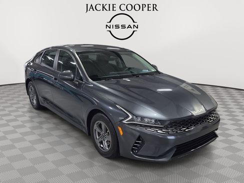 Used 2022 Kia K5 LXS FWD image 3