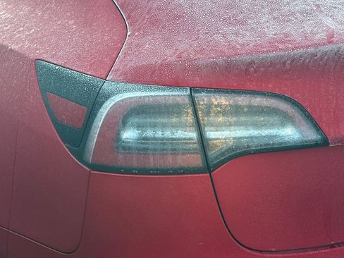 Used 2020 Tesla Model 3 Standard Range Plus image 6