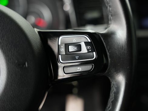 Used 2017 Volkswagen Beetle 1.8T S image 13