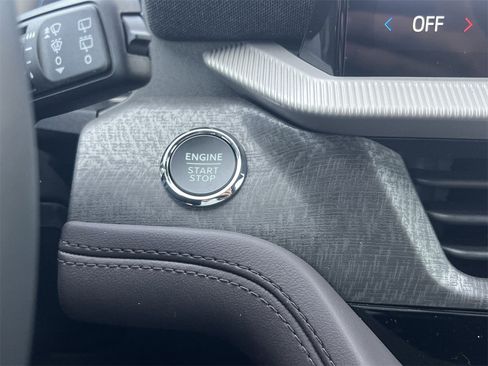 New 2026 Ford Explorer Platinum image 6