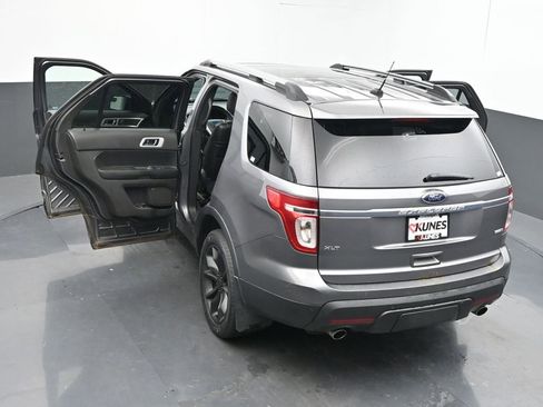 Used 2014 Ford Explorer XLT w/ Equipment Group 202A image 60