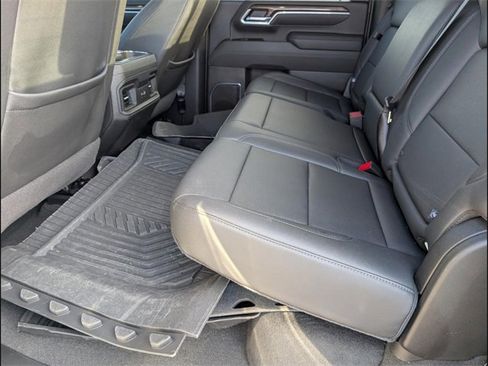 Used 2025 Chevrolet Silverado 2500 LT image 10