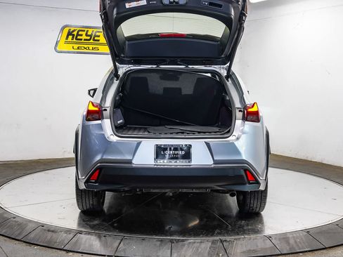 Certified 2025 Lexus UX 300h FWD w/ Accessory Package (Z2) image 27