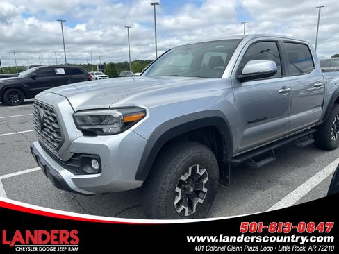 Used 2023 Toyota Tacoma TRD Off-Road w/ TRD Premium Off Road Package AWD/4WD image 1