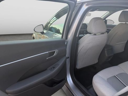 Used 2021 Hyundai Sonata SE FWD image 14
