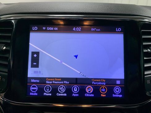 Used 2020 Jeep Grand Cherokee Limited AWD/4WD image 10