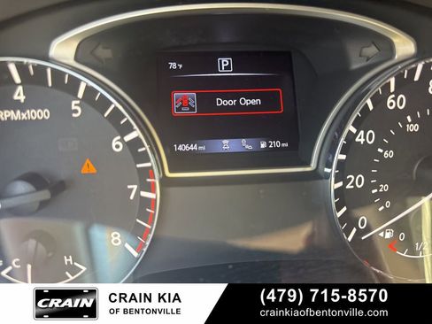 Used 2017 Nissan Altima 3.5 SL w/ 3.5 Technology Package image 35