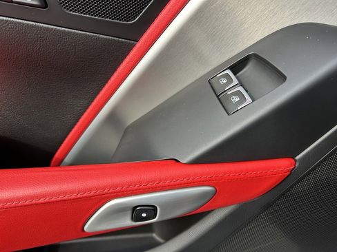 Used 2016 Chevrolet Corvette Z06 w/ 2LZ Preferred Equipment Group image 47