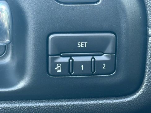 Used 2020 Chevrolet Silverado 2500 LTZ image 34