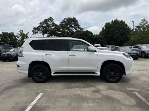 Used 2020 Lexus GX 460 Premium w/ Premium Package AWD/4WD image 25