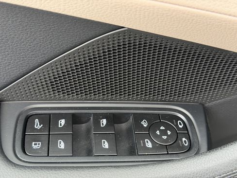 Certified 2025 Porsche Panamera 4 E-Hybrid AWD/4WD image 20