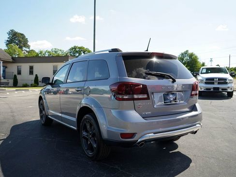 Used 2019 Dodge Journey Crossroad AWD/4WD image 3