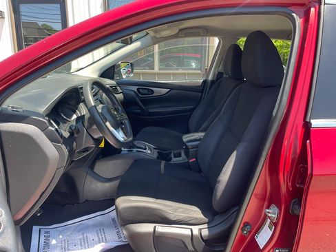 Used 2020 Nissan Rogue Sport S w/ Appearance Package AWD/4WD image 11